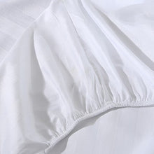 Load image into Gallery viewer, Luxury Percale Fitted Sheet
